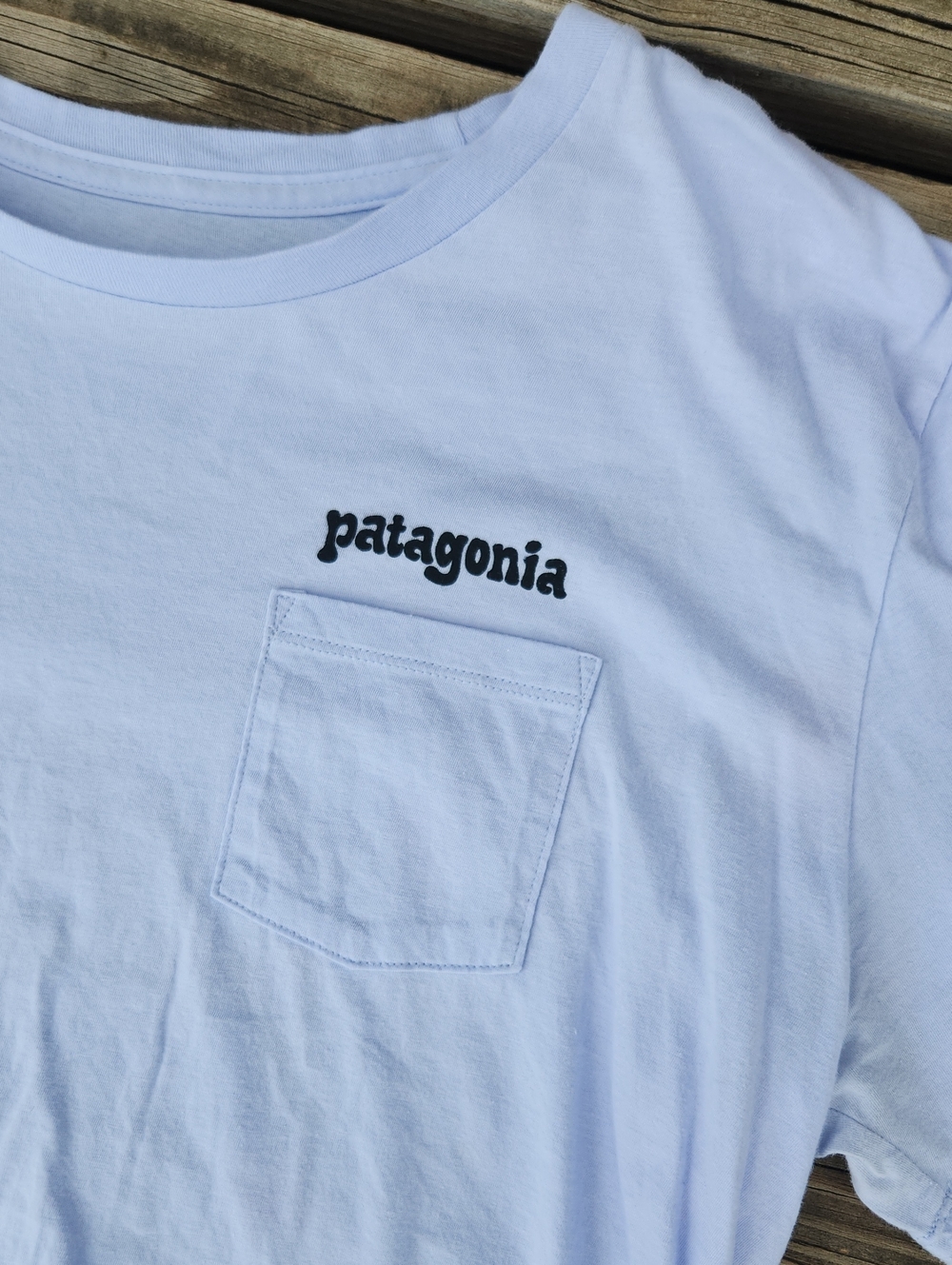 Patagonia Lavender Purple Pocket Tee Organic Cotton Large Regular Fit Casual - Picture 2 of 5